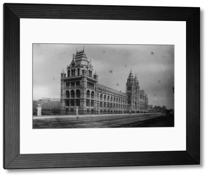 Framed Print : The Museum from Cromwell Road, c. 1880 Framed Print : The Museum from Cromwell Road, c. 1880