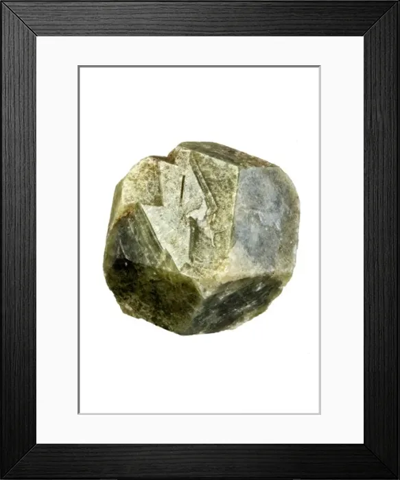 Framed Print : Garnet specimen Framed Print : Garnet specimen