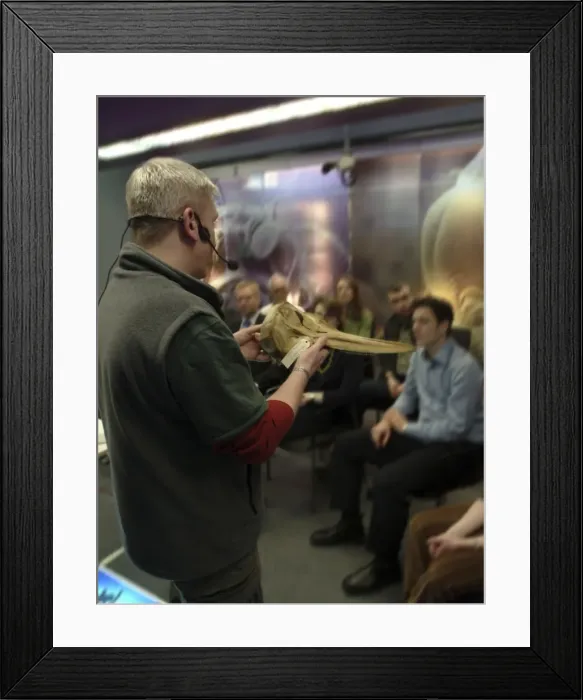 Framed Print : Darwin Centre Live Presentation Framed Print : Darwin Centre Live Presentation