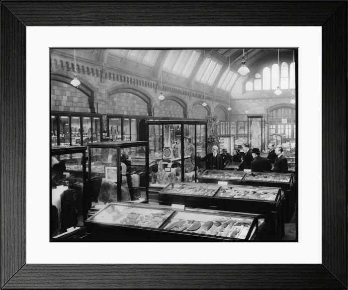 Framed Print : Guide Lecturer with visitors, c. 1920 Framed Print : Guide Lecturer with visitors, c. 1920