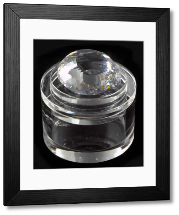 Framed Print : Kor-i-noor replica Framed Print : Kor-i-noor replica
