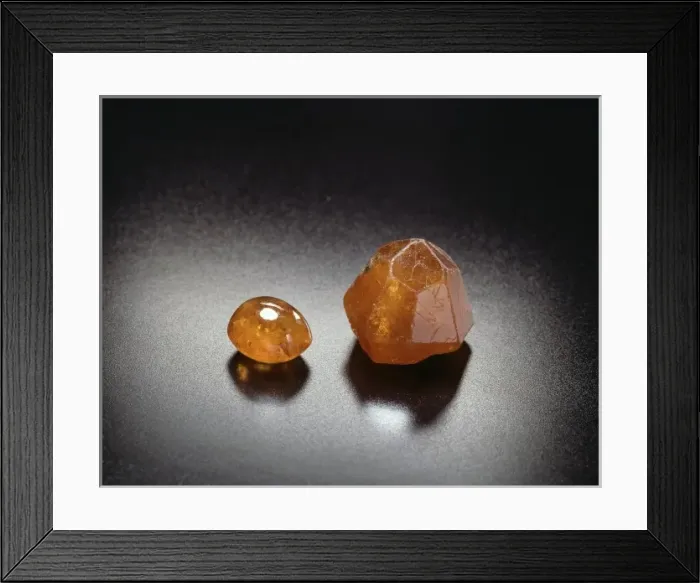 Framed Print : Spessartine garnet Framed Print : Spessartine garnet