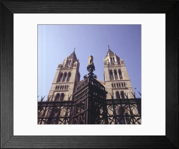 Framed Print : Exterior view of The Natural History Museum, London Framed Print : Exterior view of The Natural History Museum, London