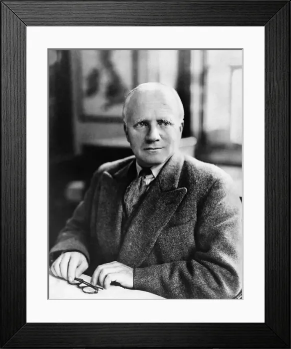 Framed Print : Sir Gavin de Beer, 1950 Framed Print : Sir Gavin de Beer, 1950