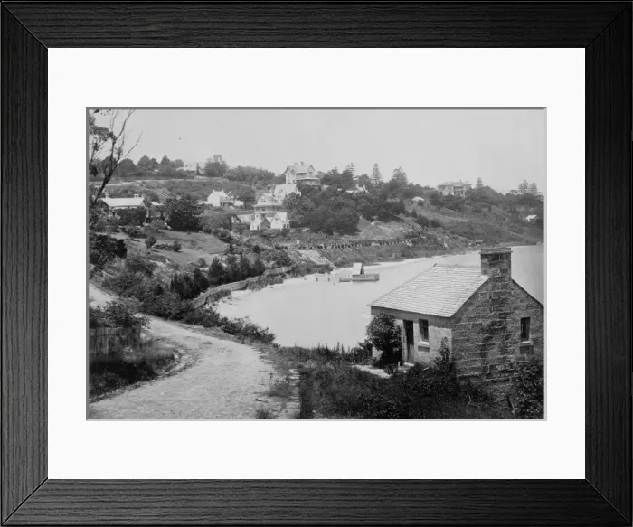 Framed Print : Elizabeth Bay, view across beach from Darling Point. Sydney Framed Print : Elizabeth Bay, view across beach from Darling Point. Sydney