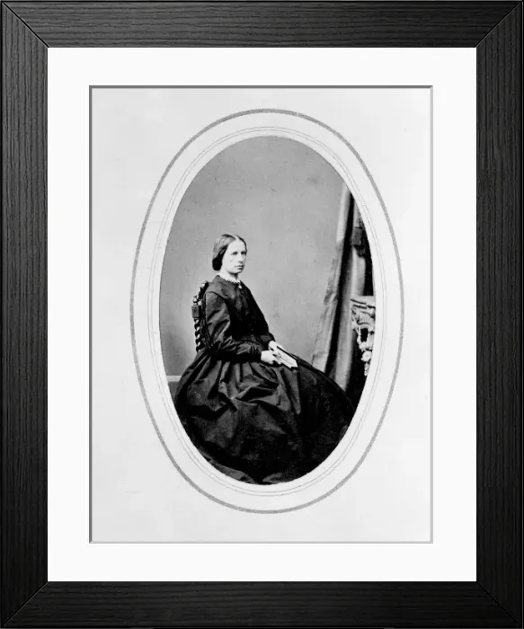Framed Print : Mrs James Hunter Framed Print : Mrs James Hunter