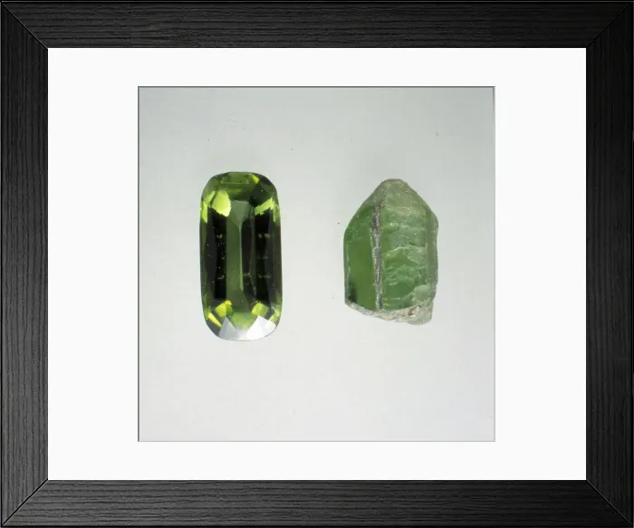 Framed Print : Chrome diopside Framed Print : Chrome diopside