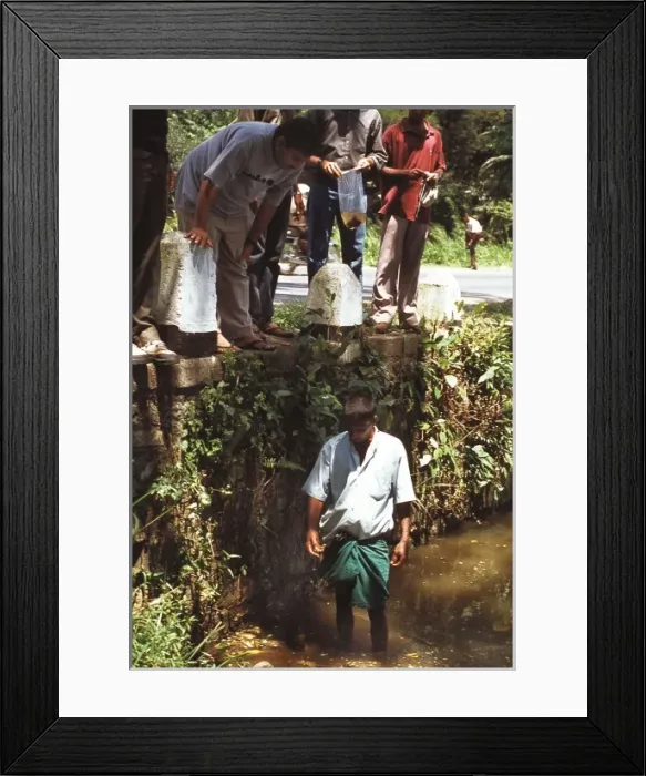 Framed Print : Scientists in Sri Lanka Framed Print : Scientists in Sri Lanka