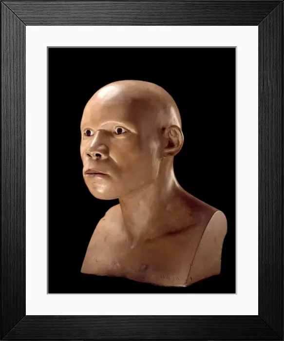 Framed Print : Piltdown Man (Model based on Piltdown 1 & 2) Framed Print : Piltdown Man (Model based on Piltdown 1 & 2)