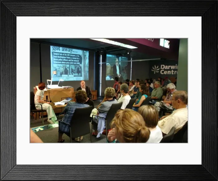 Framed Print : Darwin Centre Live Presentation Framed Print : Darwin Centre Live Presentation
