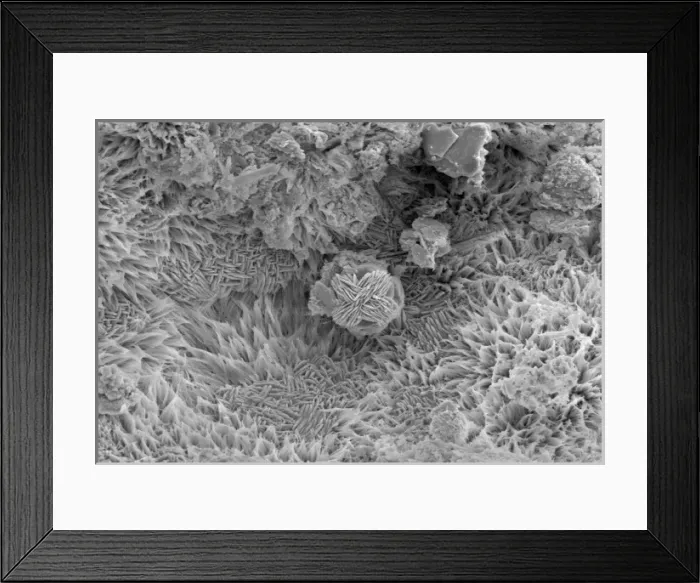 Framed Print : Malachite comprises of (copper carbonate hydroxide) Framed Print : Malachite comprises of (copper carbonate hydroxide)