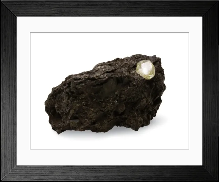Framed Print : Diamond crystal Framed Print : Diamond crystal