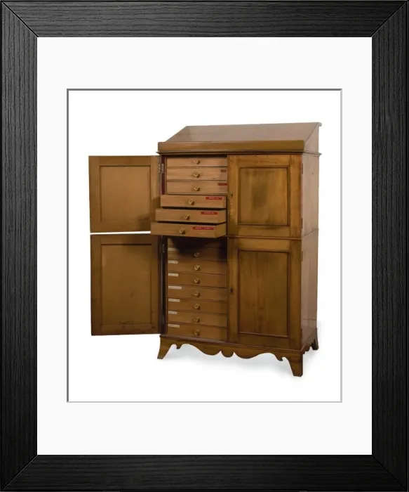 Framed Print : The Wellington Tree Cupboard Framed Print : The Wellington Tree Cupboard