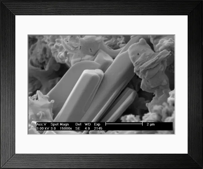 Framed Print : Malachite comprises of (copper carbonate hydroxide) Framed Print : Malachite comprises of (copper carbonate hydroxide)