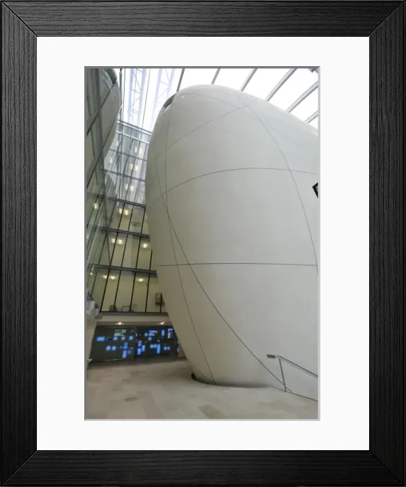 Framed Print : The Darwin Centre at the Natural History Museum, London Framed Print : The Darwin Centre at the Natural History Museum, London