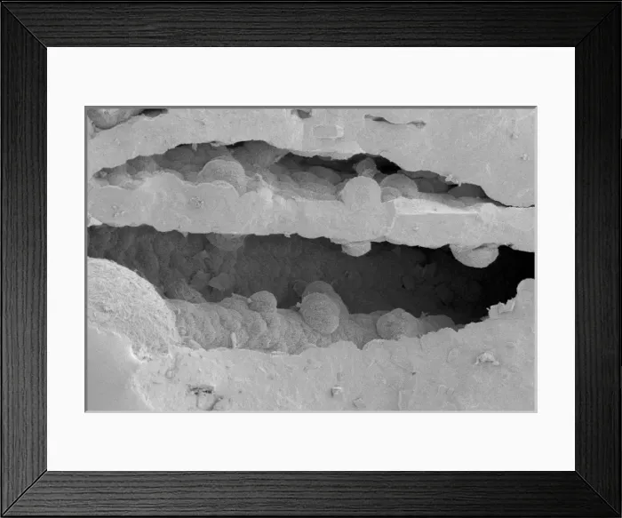 Framed Print : Malachite comprises of (copper carbonate hydroxide) Framed Print : Malachite comprises of (copper carbonate hydroxide)