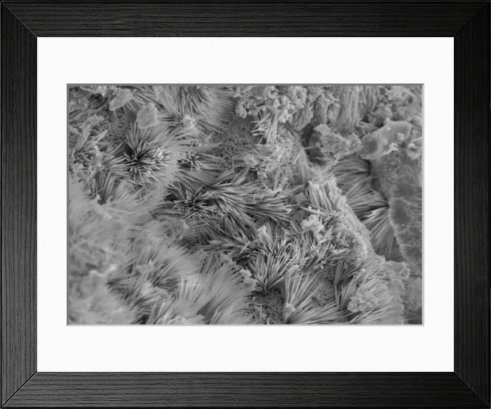 Framed Print : Malachite comprises of (copper carbonate hydroxide) Framed Print : Malachite comprises of (copper carbonate hydroxide)