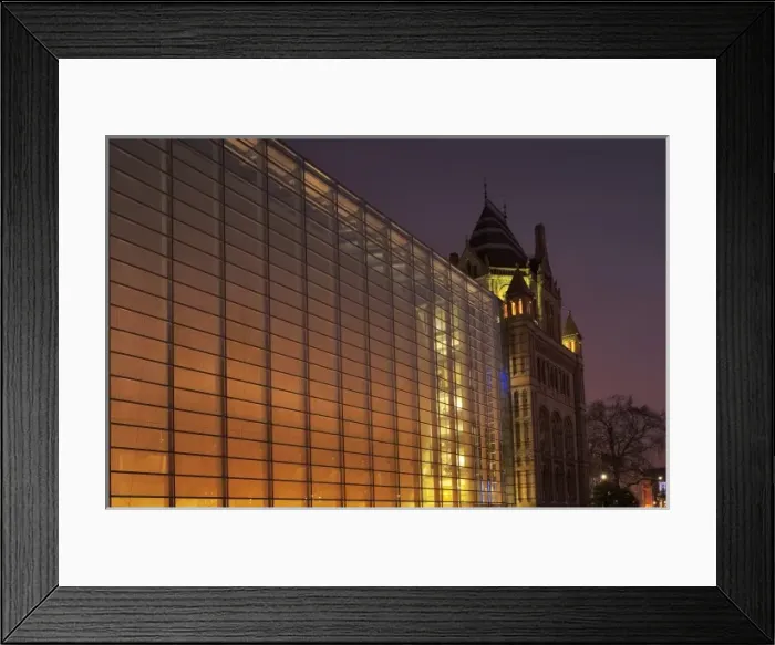 Framed Print : The Darwin Centre at the Natural History Museum, London Framed Print : The Darwin Centre at the Natural History Museum, London