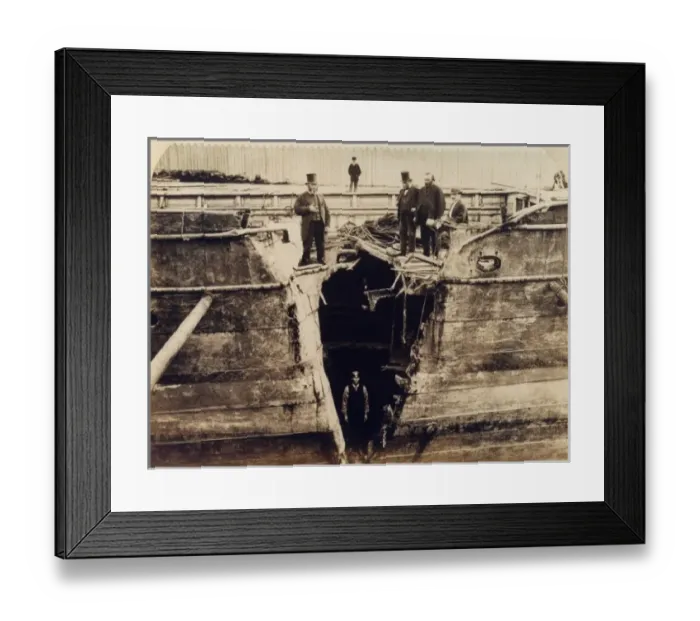 Framed Print : ?Wolf? paddle steamer struck by Fleetwood steamer Framed Print : ?Wolf? paddle steamer struck by Fleetwood steamer