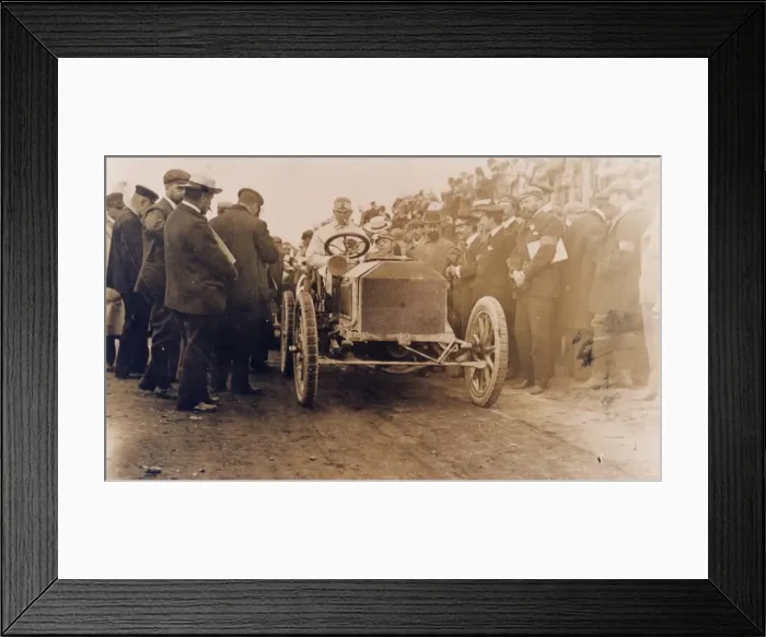 Framed Print : Gordon Bennet Trophy, 1903 (Charles Jarrow with Napier) Framed Print : Gordon Bennet Trophy, 1903 (Charles Jarrow with Napier)