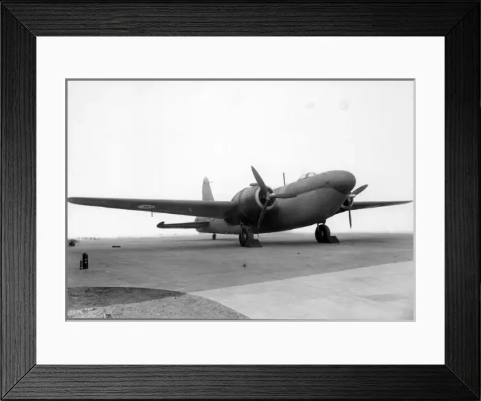 Framed Print : Vickers Wellington V first prototype R3298 Framed Print : Vickers Wellington V first prototype R3298