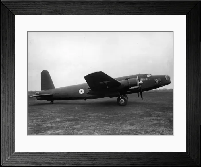 Framed Print : Vickers B1 / 35 Framed Print : Vickers B1 / 35