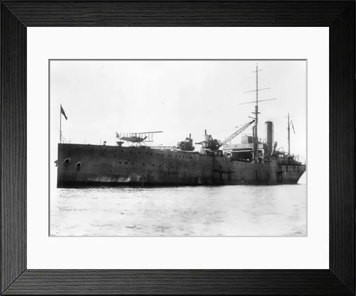 Framed Print : A Sopwith Seaplane Type 807 Framed Print : A Sopwith Seaplane Type 807