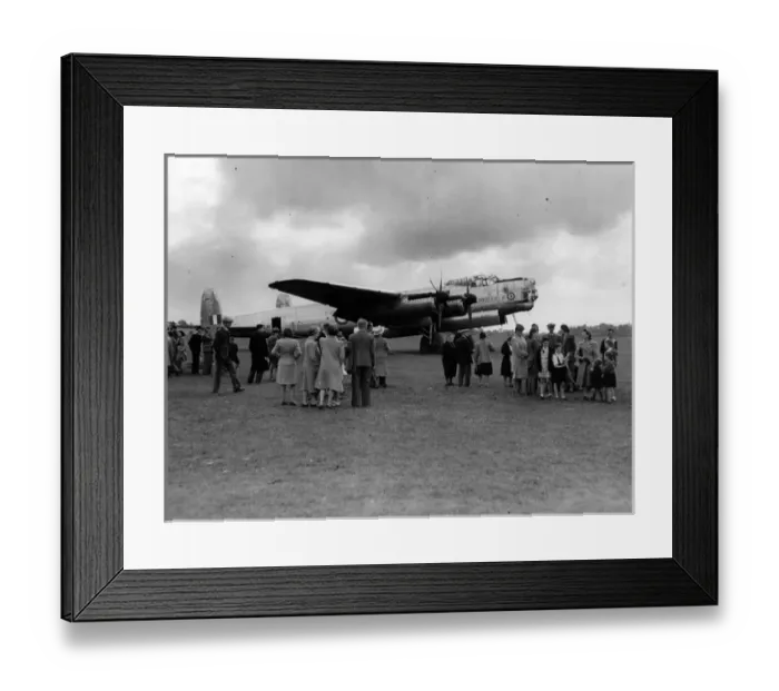 Framed Print : Avro Lincoln B2 RE414 Mercury II Framed Print : Avro Lincoln B2 RE414 Mercury II