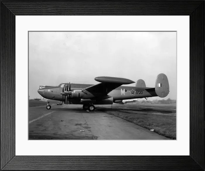 Framed Print : Avro Shackleton MR3 1720 Framed Print : Avro Shackleton MR3 1720
