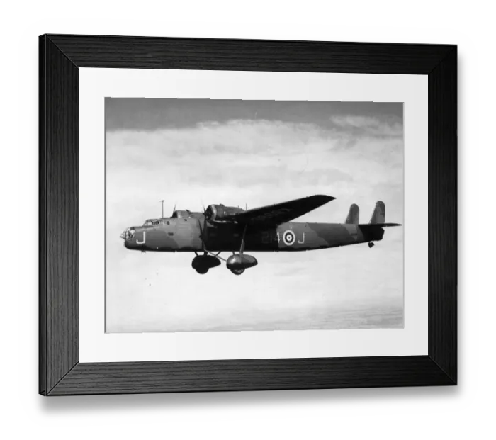 Framed Print : Handley Page HP54 Harrow II K6988 in the air Framed Print : Handley Page HP54 Harrow II K6988 in the air