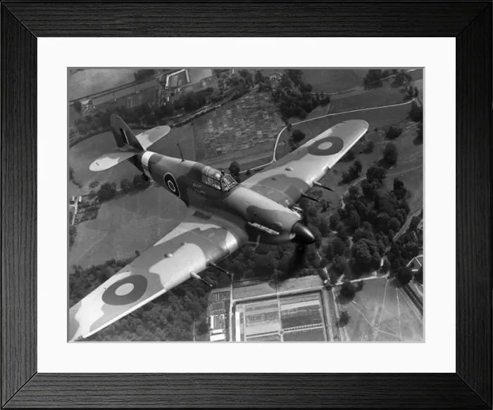 Framed Print : Hawker Hurricane IIC PZ865 / G-AMAU Framed Print : Hawker Hurricane IIC PZ865 / G-AMAU