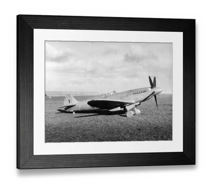 Framed Print : Supermarine Spitfire PRXIX SW777 Framed Print : Supermarine Spitfire PRXIX SW777