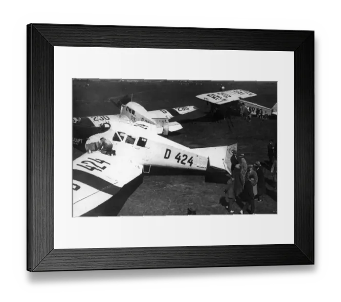 Framed Print : Two Junkers F13s D-424 Emmerling and D-230 Wiedehopf Framed Print : Two Junkers F13s D-424 Emmerling and D-230 Wiedehopf
