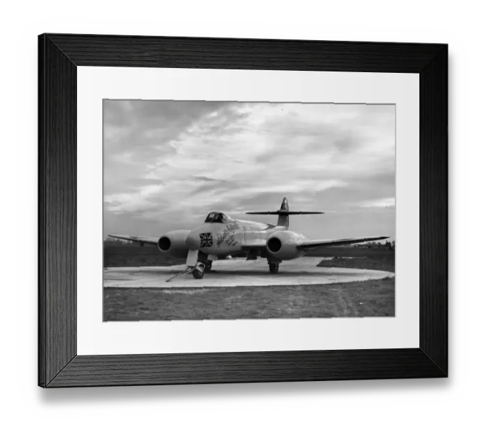Framed Print : Gloster Meteor F4 EE454 Britannia Framed Print : Gloster Meteor F4 EE454 Britannia