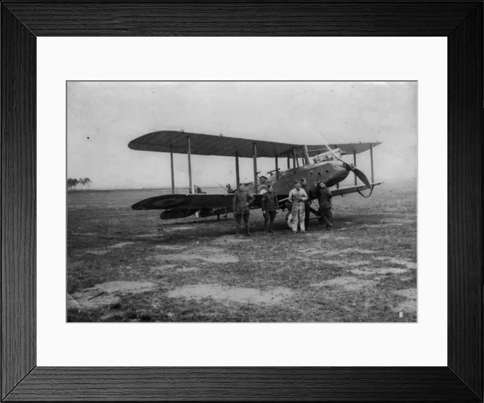Framed Print : de Havilland DH9 Framed Print : de Havilland DH9