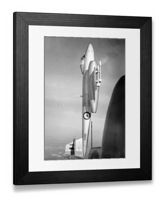 Framed Print : Gloster Meteor F8 VZ460 Framed Print : Gloster Meteor F8 VZ460