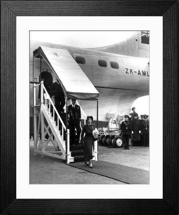 Framed Print : Princess Elizabeth and Duke of Edinburgh at Short & Harland Framed Print : Princess Elizabeth and Duke of Edinburgh at Short & Harland