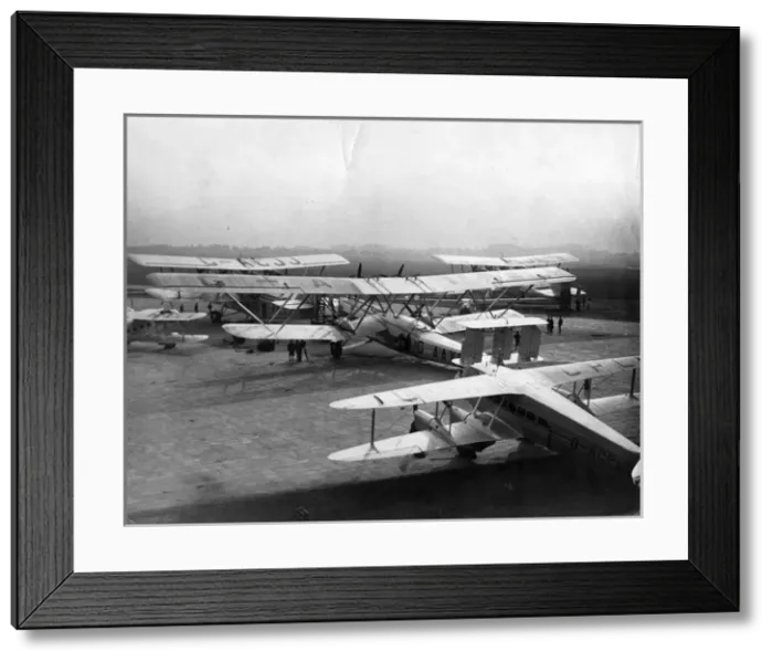Framed Print : A de Havilland DH86 G-ACPL (foreground) Framed Print : A de Havilland DH86 G-ACPL (foreground)