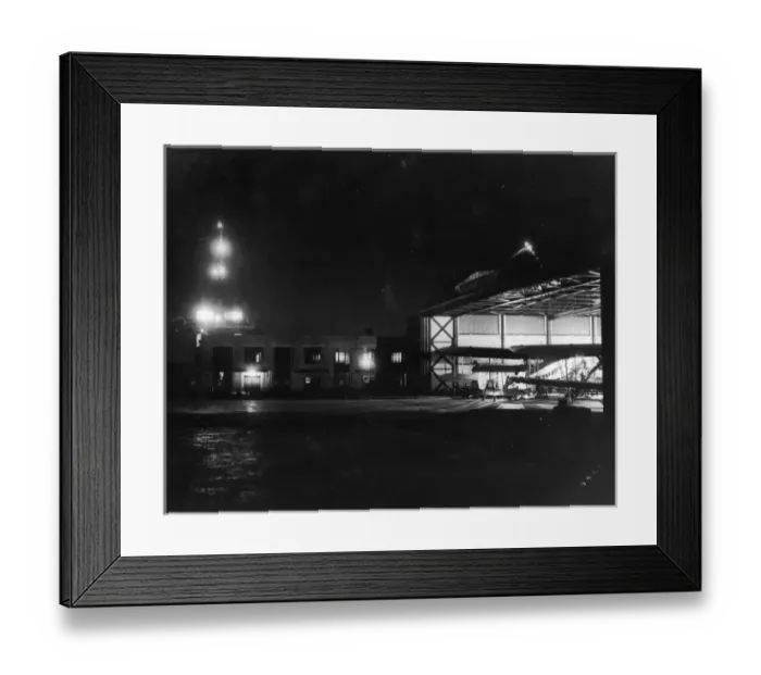 Framed Print : The Imperial Airways hangar at Croydon Airport Framed Print : The Imperial Airways hangar at Croydon Airport