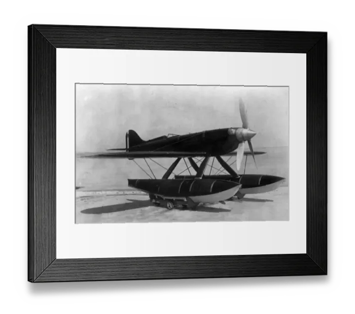 Framed Print : Macchi-Castoldi MC72 Schneider Trophy racing seaplane Framed Print : Macchi-Castoldi MC72 Schneider Trophy racing seaplane