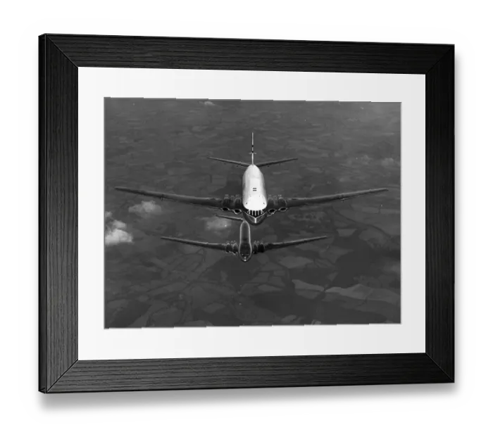 Framed Print : The de Havilland DH106 Comet first and second prototypes Framed Print : The de Havilland DH106 Comet first and second prototypes