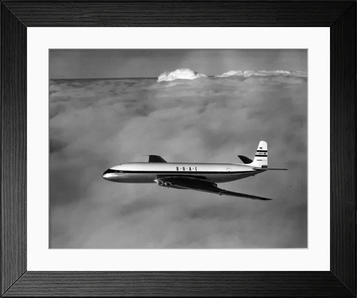 Framed Print : The first production de Havilland DH106 Comet 2 G-AMXA