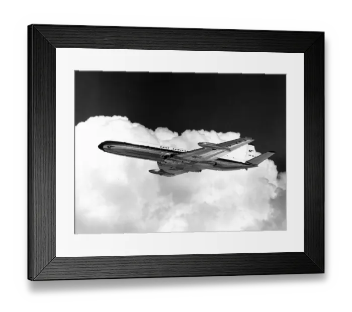 Framed Print : de Havilland DH106 Comet 4 VP-KPJ of East African Airways Framed Print : de Havilland DH106 Comet 4 VP-KPJ of East African Airways