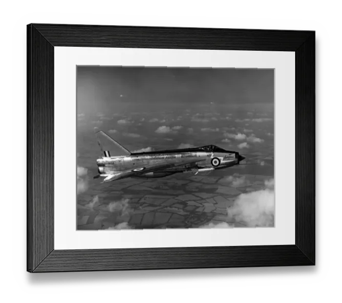 Framed Print : Development English Electric Lightning F1 XG331 in flight
