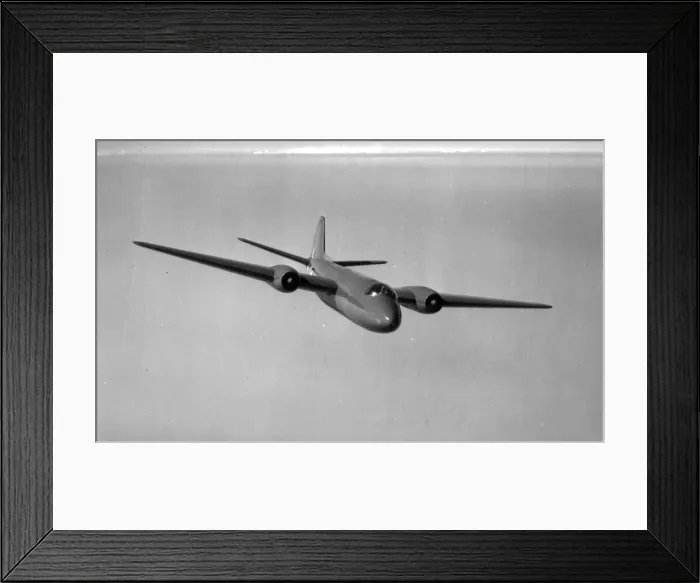 Framed Print : First prototype English Electric Canberra B1 VN799 Framed Print : First prototype English Electric Canberra B1 VN799