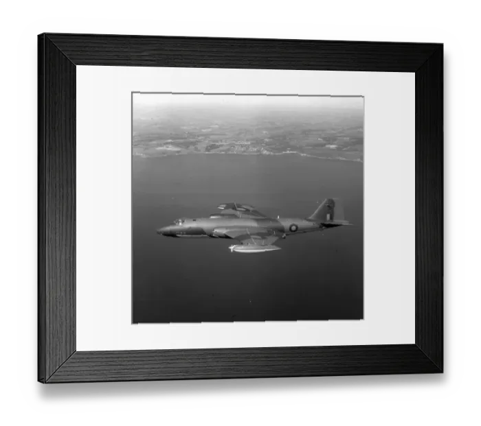 Framed Print : English Electric Canberra TT18 WJ721 of No 7 Squadron Framed Print : English Electric Canberra TT18 WJ721 of No 7 Squadron