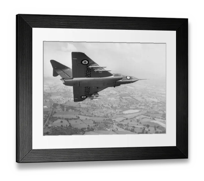 Framed Print : Gloster Javelin F(AW)4 XA632 a Gloster trials aircraft Framed Print : Gloster Javelin F(AW)4 XA632 a Gloster trials aircraft