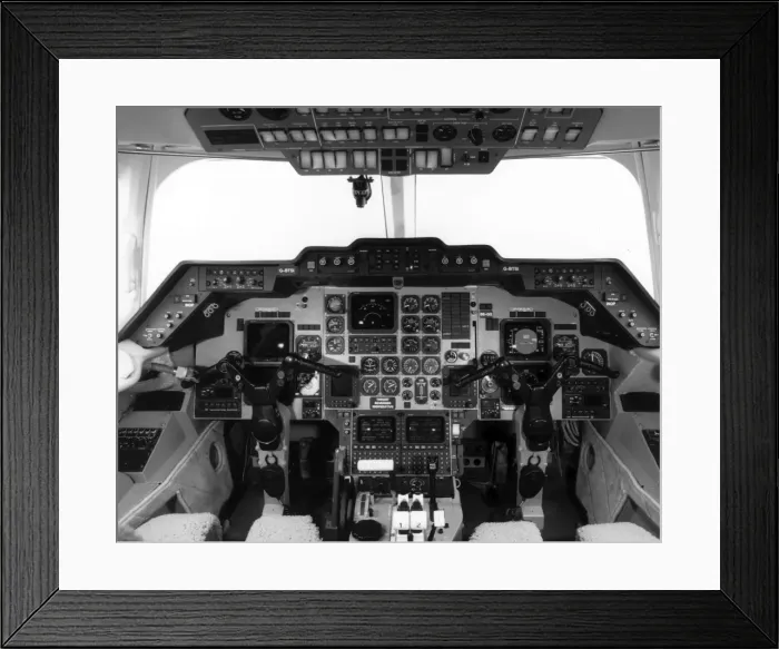 Framed Print : Cockpit of the British Aerospace 125-1000 Framed Print : Cockpit of the British Aerospace 125-1000