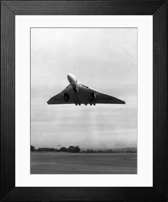 Framed Print : The second prototype Avro Vulcan VX777 during take-off Framed Print : The second prototype Avro Vulcan VX777 during take-off