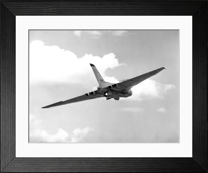 Framed Print : Avro Vulcan B1 XA894 Framed Print : Avro Vulcan B1 XA894